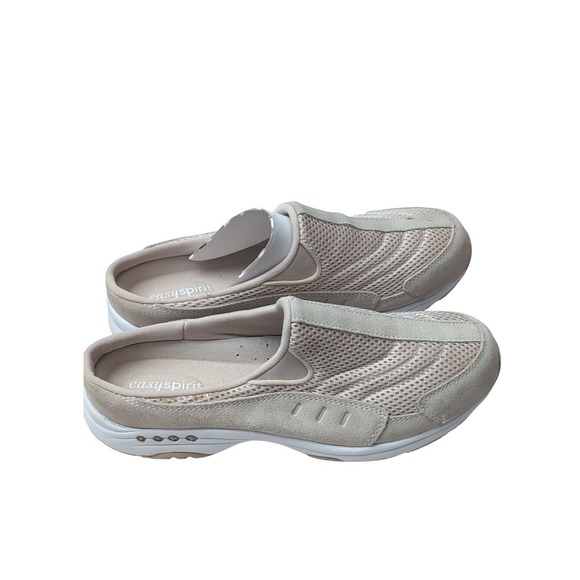 Shoes - Easy Spirit women's tan slip-on gym shoes size 10